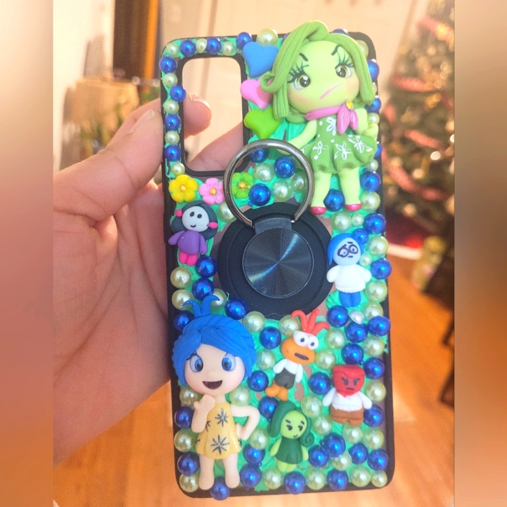 Custom phone case. - Picture 4 of 10
